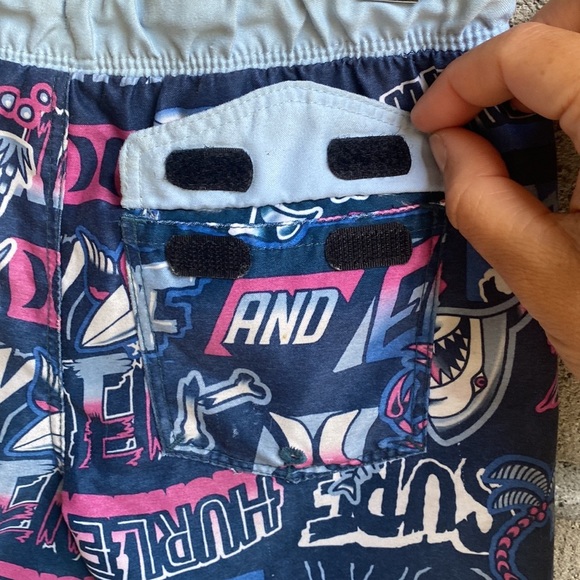 Sz 6 Kids Hurley Boardies “Grafitti” - Picture 7 of 11